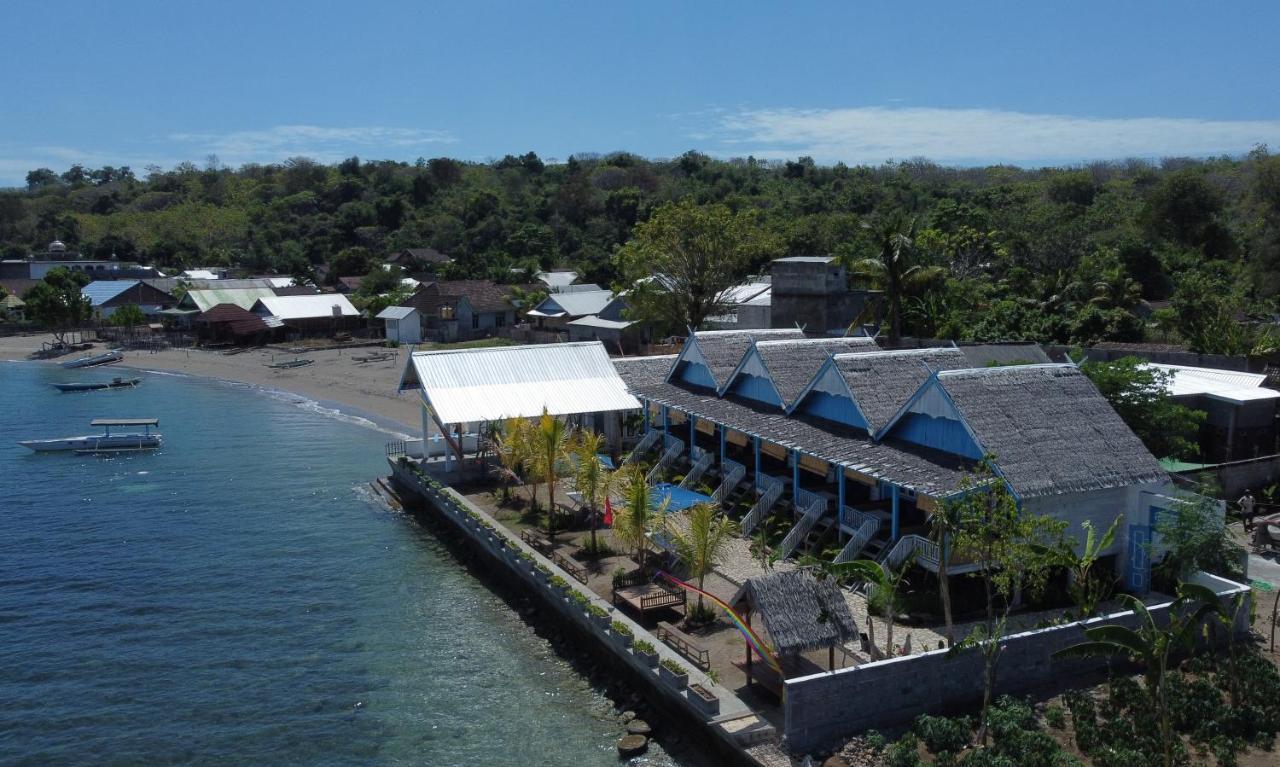 Moyo Island Resort 外观 照片