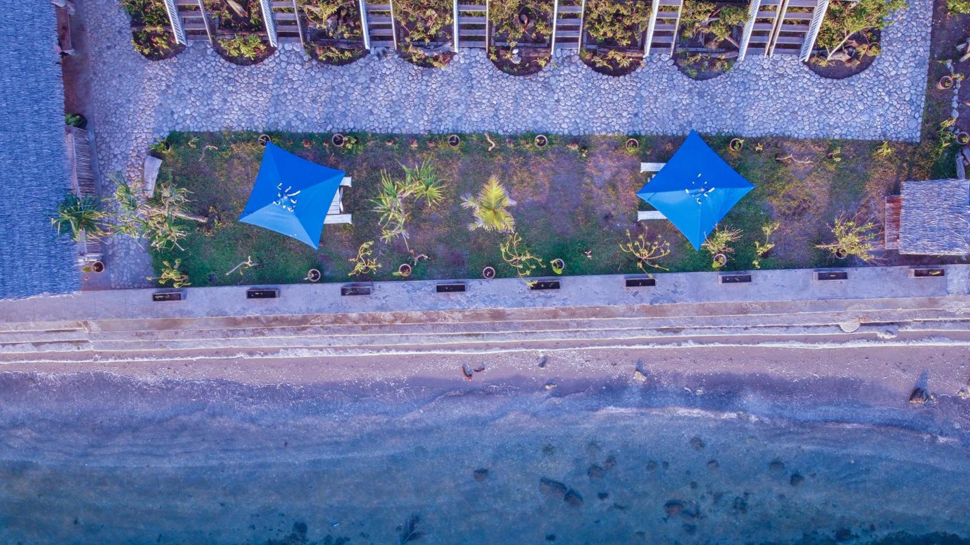 Moyo Island Resort 外观 照片