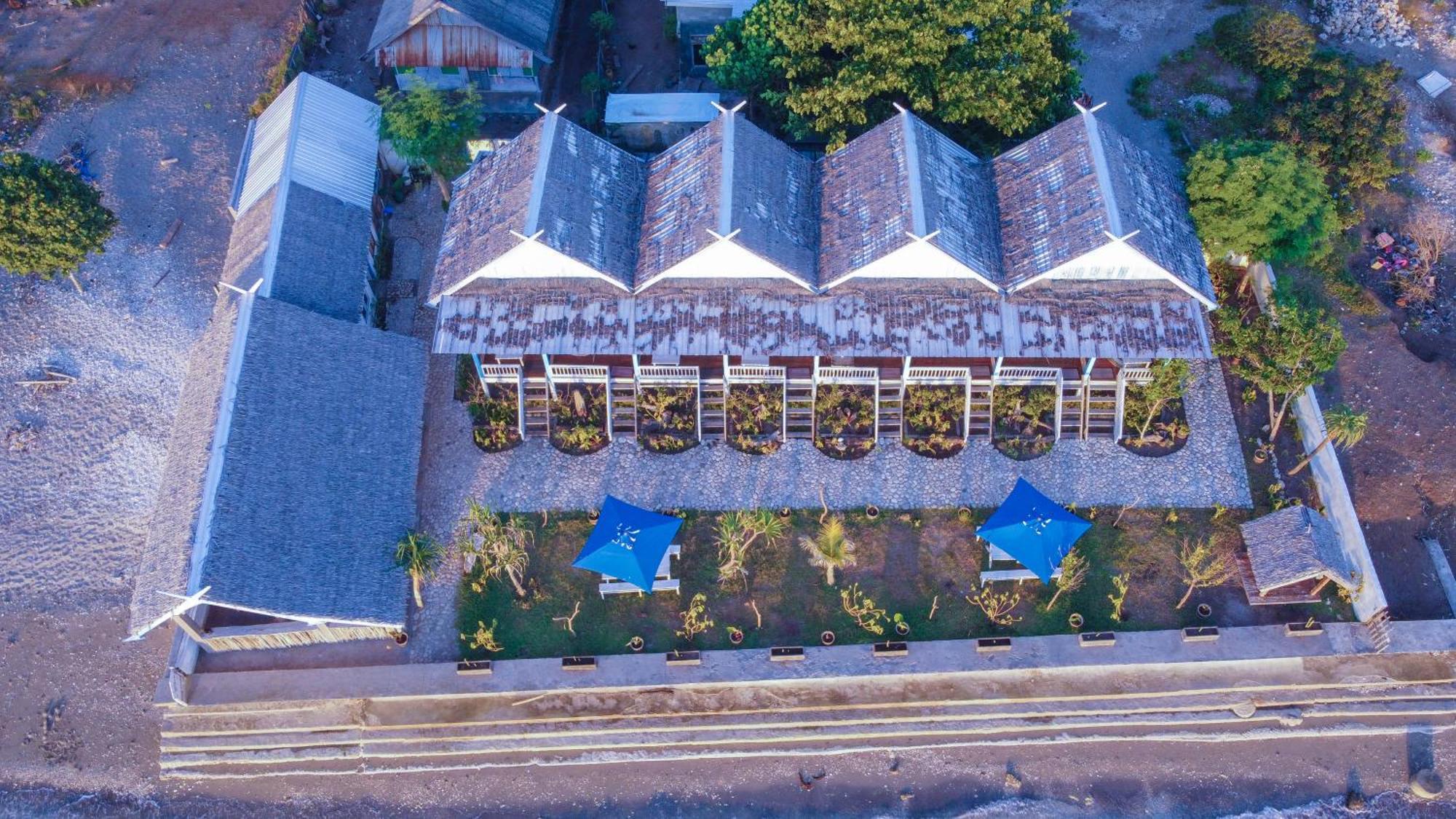 Moyo Island Resort 外观 照片